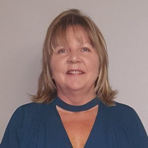 Meet your Posher, Eva